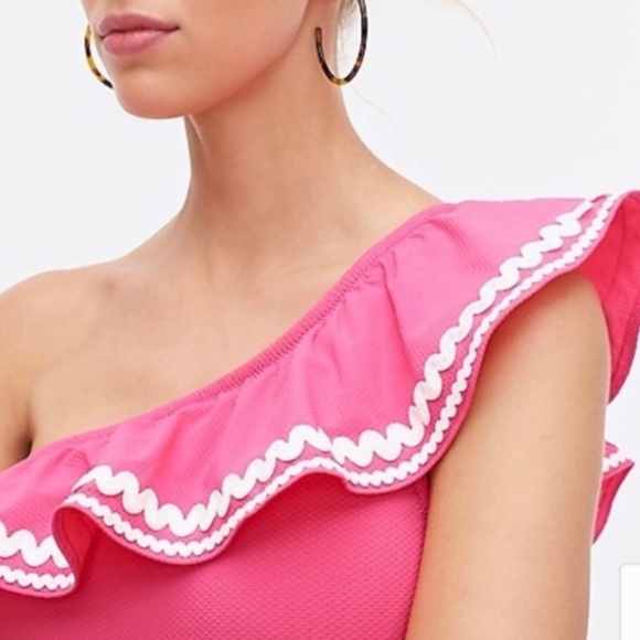 J CREW One-shoulder punk ruffled one-piece swimsuit - size 12 - Picture 3 of 7